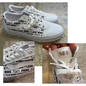 VANS Ward Pride 'Love Wins' White Sneakers Rainbow LQBTQIA+ NWOT | Women 7.5